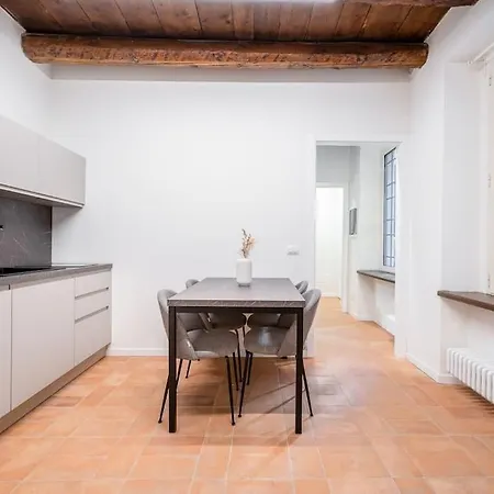 Apartment Residenza Mercanti - Center - Lovely Maison Turin